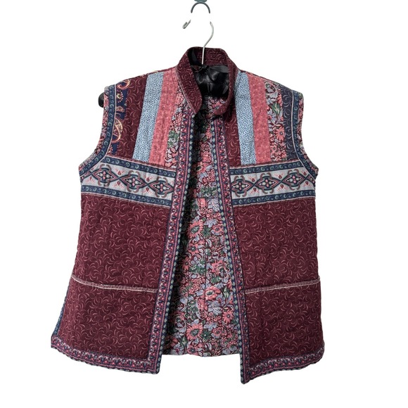 Suttles and Seawinds Jackets & Blazers - Vintage Suttles and Seawinds Quilted Patchwork Vest Burgundy Floral Boho Canada